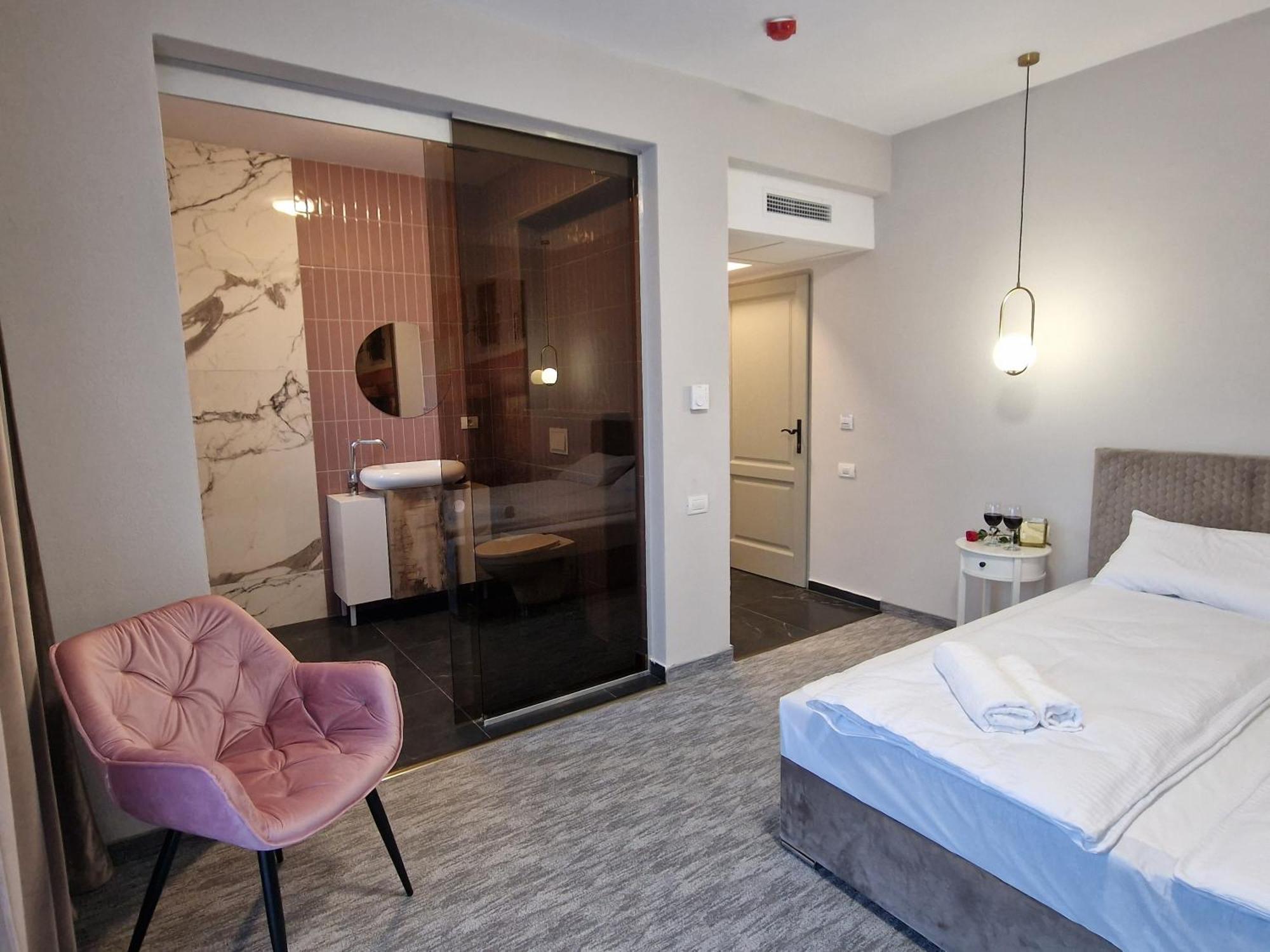 Art'S Luxury Boutique Hotel Oradea Exterior foto